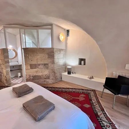 Apartmán Pres D'avignon, De Charme Avec Vue *