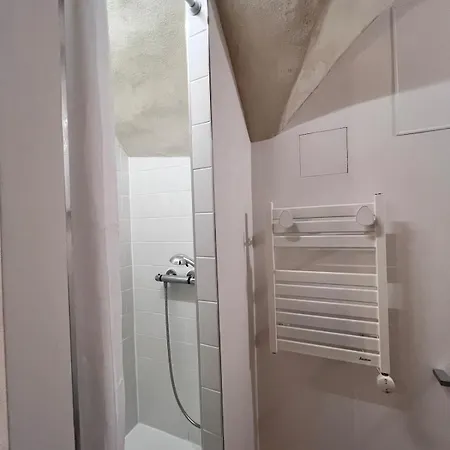 Apartmán Pres D'avignon, De Charme Avec Vue