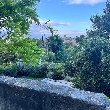 Apartmán Pres D'avignon, De Charme Avec Vue Villeneuve-lès-Avignon